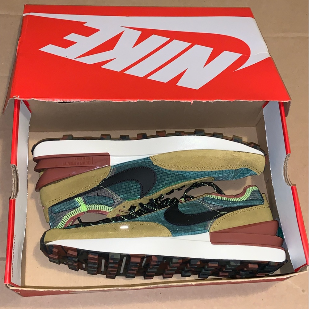 Nike Waffle One SE sneakers NIB Mens 10 1/2